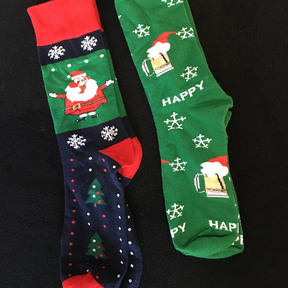 2 pair Christmas Crew Socks